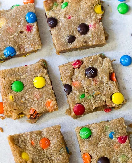 Peanut Butter M&M Blondies Recipe