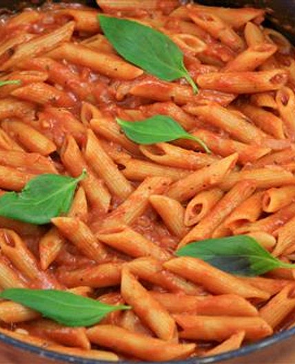 One Pot Pasta with Tomato Sauce