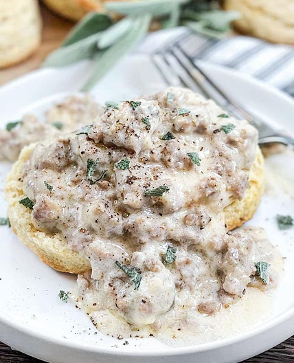 Creamy Homemade Sausage Gravy Recipe