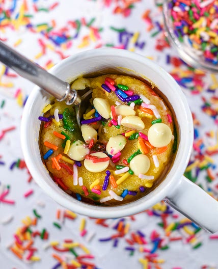 Vanilla Mug Cake Recipe with Rainbow Sprinkles