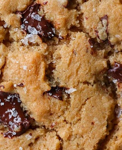 The BEST Vegan Chocolate Chip Cookies