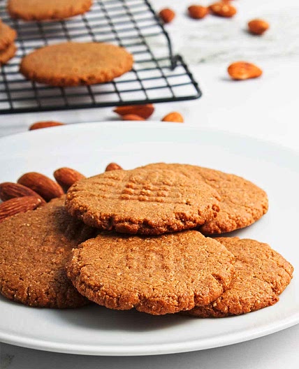 Vegan Almond Flour Cookies