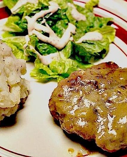 Slow Cooker Salisbury Steak Recipe - a Crockpot Freezer Meal