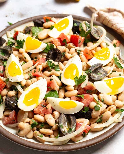 Bean Salad with Tahini (Tahinli Fasulye Piyazı)