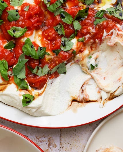 Tomato And Ricotta Caprese Dip