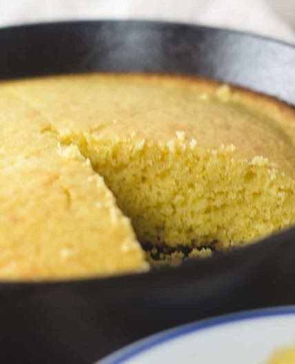 Easy Small Batch Cornbread Recipe
