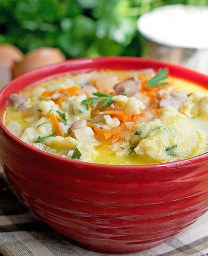 Easy Chicken and Dumpling Soup Recipe