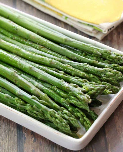 Perfectly Steamed Asparagus