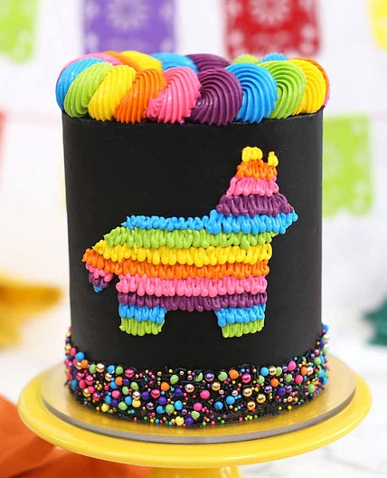 Piñata Cake