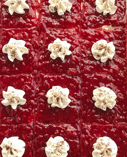 Chocolate Raspberry Cheesecake Delight