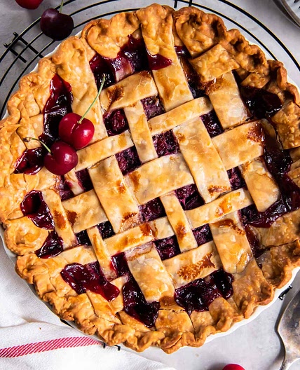 The BEST Cherry Pie