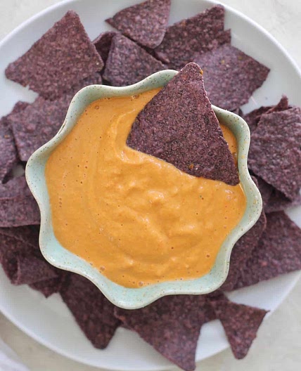 Easy 5-Ingredient Vegan Queso