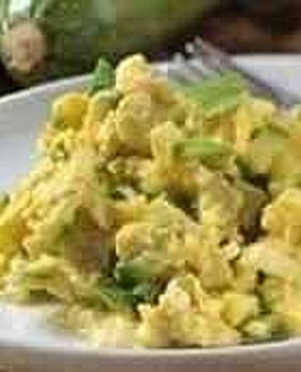 Huevo revuelto con calabacita