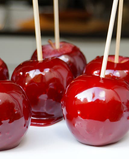 Pommes d’amour comme à la fête