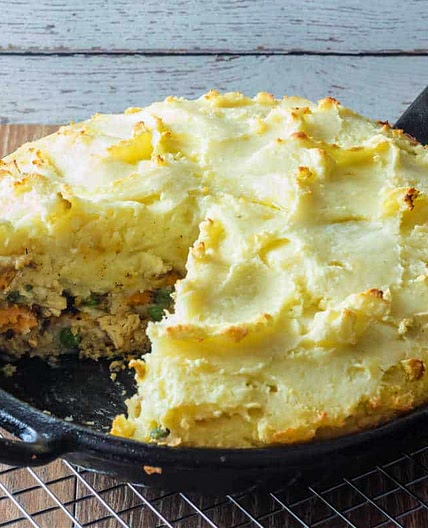 Turkey Shepherd's Pie with Stuffing Crust