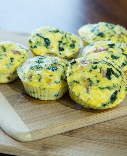 Keto Bacon and Egg Florentine Muffins