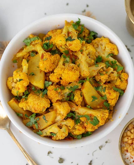 Instant Pot Aloo Gobi (Potato Cauliflower Stir Fry)