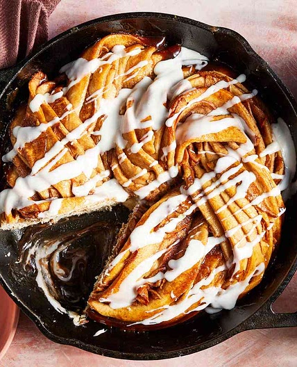 Cinnamon-Apple Babka