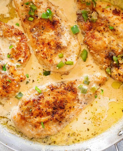 Pollo Con Crema (Mexican creamy chicken)