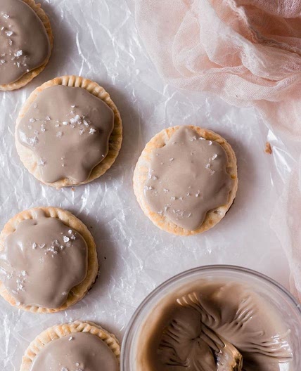 Brown Sugar Cinnamon Maple Pop Tarts