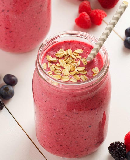 Berry Banana Oat Smoothie