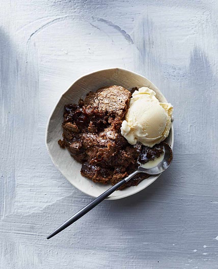 Slow-Cooker Chocolate Pudding Cake
