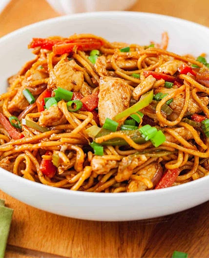 Spicy Chicken Hakka Noodles