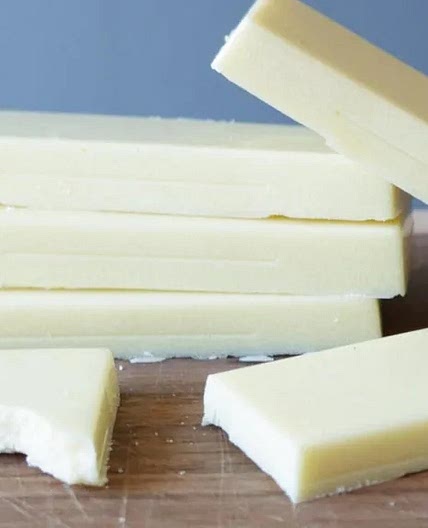 How to Make White Chocolate With 3 Ingredients