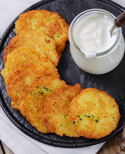 Traditional Hanukkah Potato Latkes