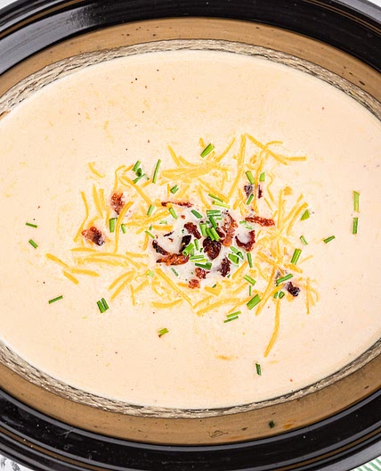 Slow Cooker Cauliflower Soup