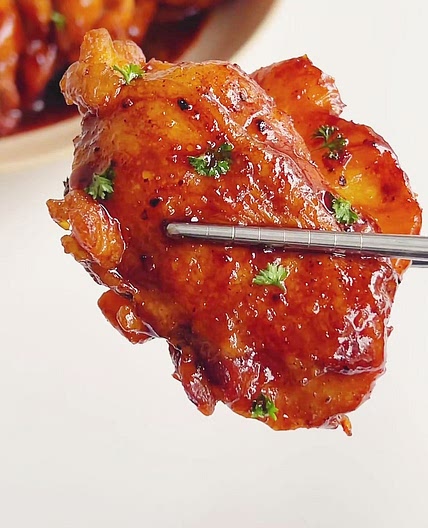 Pineapple Glazed Chicken Drumsticks — Sticky, Tender & Delicious