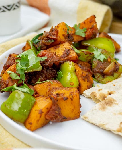 Aloo Capsicum (Aloo Shimla Mirch)