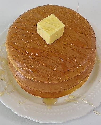 Soft & Buttery Pancakes — My Go-To Easy Breakfast Recipe