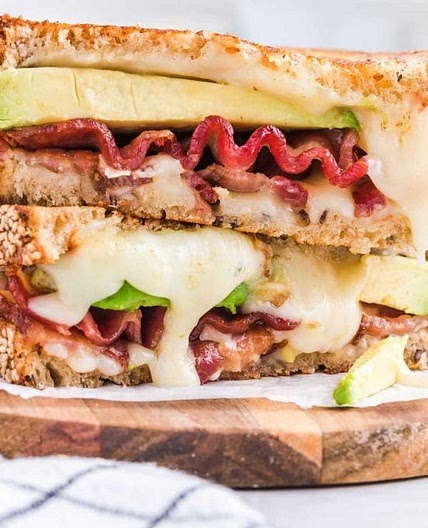 Bacon Avocado Sandwich