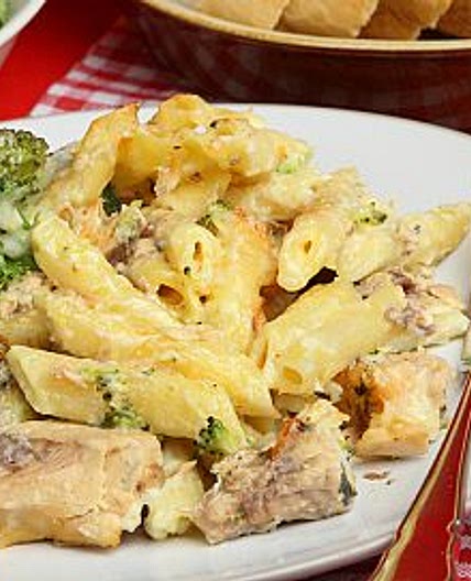 Broccoli and Salmon Pasta Bake