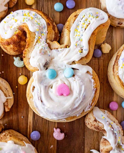 Bunny Cinnamon Rolls