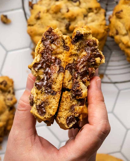 Gluten Free Levain Chocolate Chip Cookies (Copycat)