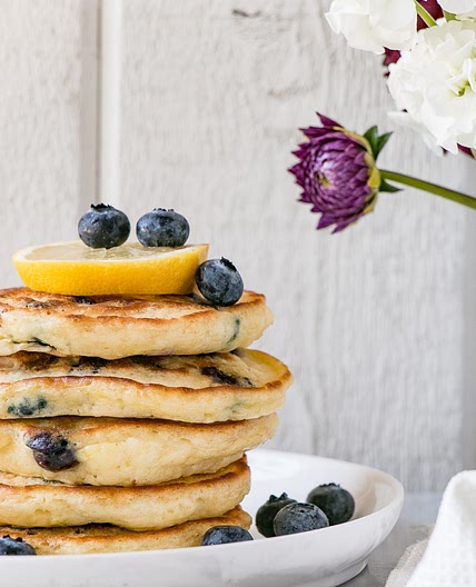 Fluffy Lemon Blueberry Pancakes