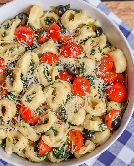 Spinach Tortellini Salad Recipe