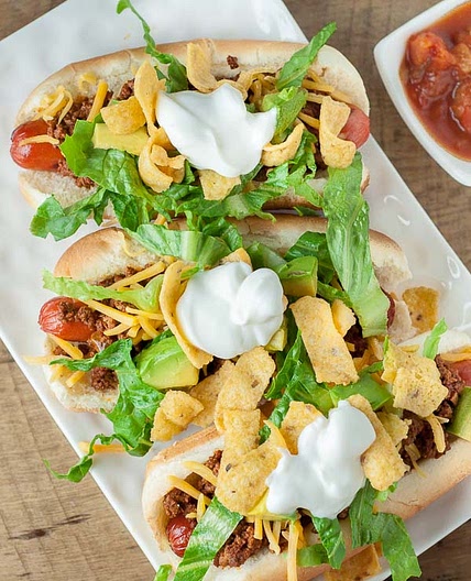 15-Minute Mexican Hot Dogs