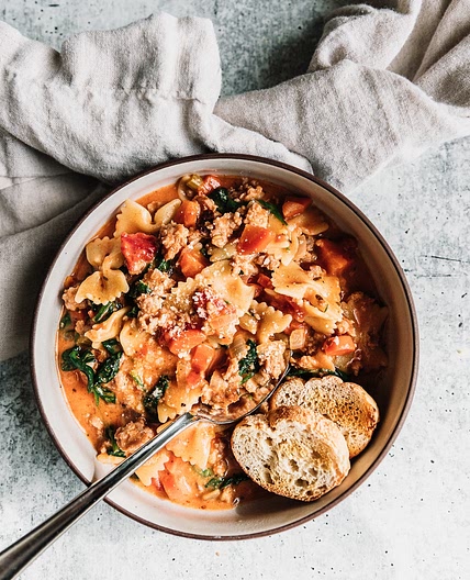 Creamy Sausage and Veggie Pasta