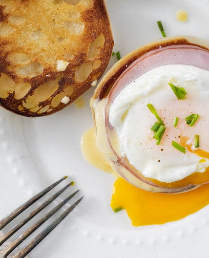 Eggs Rarebit Benedict