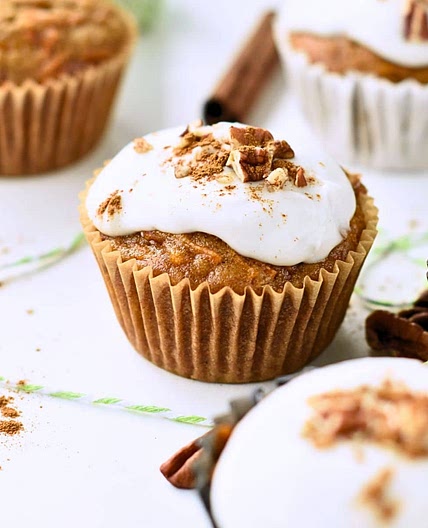 Vegan Carrot Cake Cupcakes