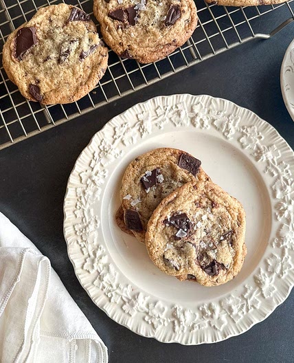 Low FODMAP Tahini Chocolate Chunk Cookies