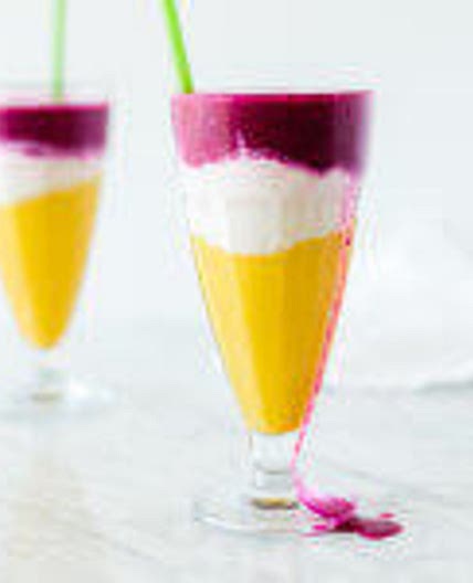 Mango, Coconut and Dragon Fruit Smoothie