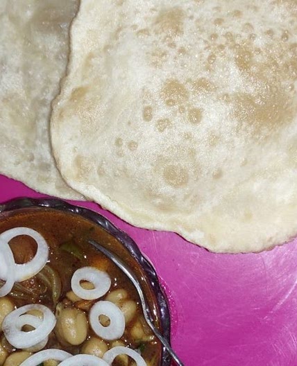 पंजाबी छोले और भटुरे (punjabi chole aur bhature reicpe in Hindi)