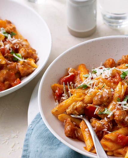 5-ingredient sausage pasta
