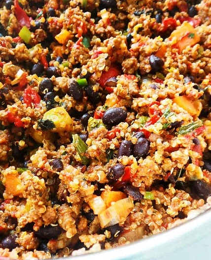 Ground Beef Dinner Skillet Recipe: Easy & Healthy