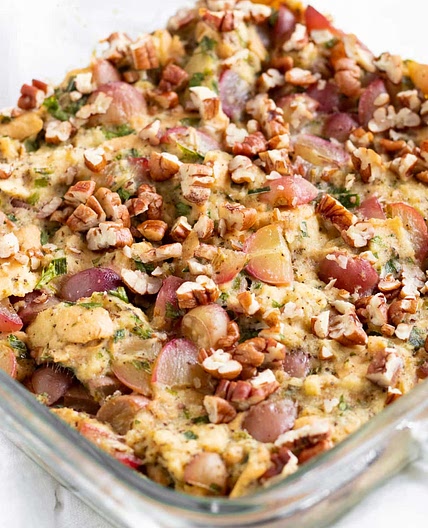 Low FODMAP Stuffing with Grapes and Pecans