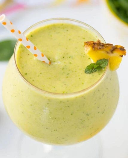 Tropical Green Smoothie